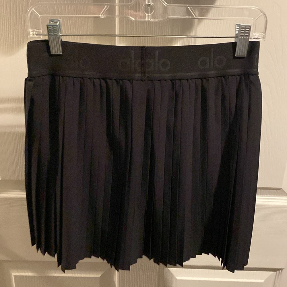 black alo tennis skirt - Picture 2 of 2